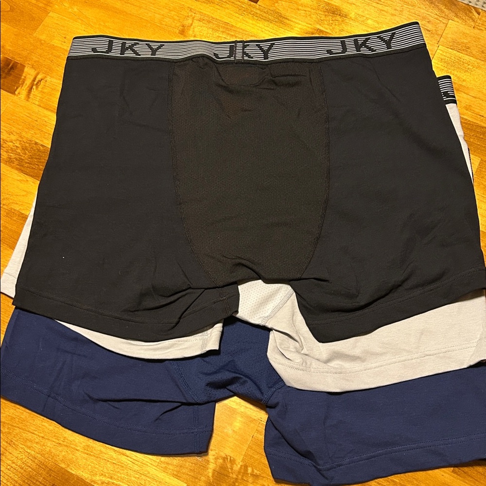 Jockey Men's Boxer Briefs - Navy, Gray, Black
31 pairs in total. - Picture 5 of 8